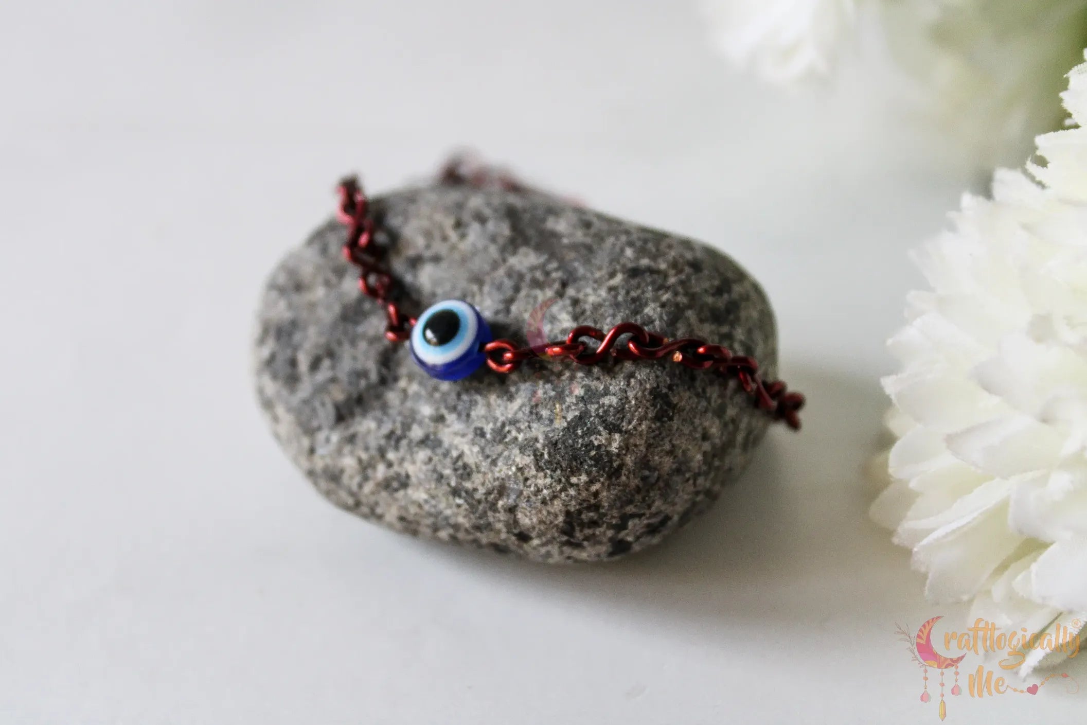 Single Evil Eye Bead Bracelet – Handmade Minimal Protection Jewelry