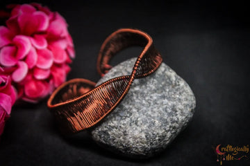 Wire Loom Twisted Bracelet Cuff – Handmade Wire Jewelry