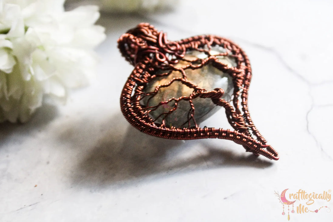 Gold Flash Labradorite Gemstone Tree of Life Pendant – Handmade Oval-Drop Anti-Tarnish Copper Jewelry