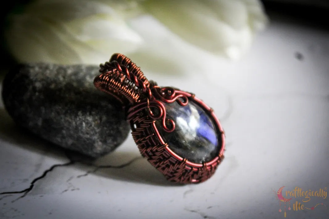 Blue Labradorite Gemstone Oval Frame Mini Pendant – Handmade Anti-Tarnish Copper Wire Wrapped Jewelry