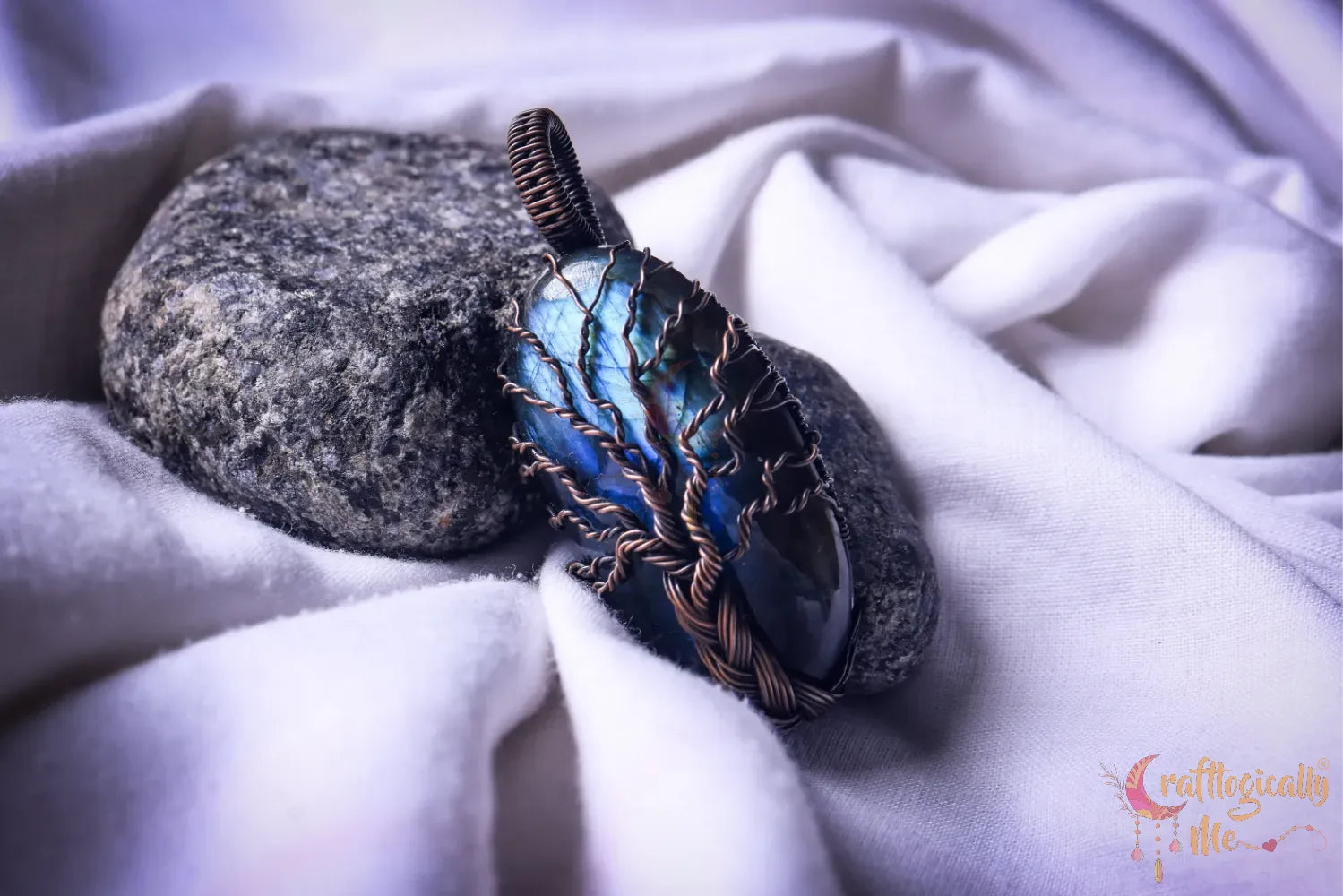 Blue Flash Labradorite Gemstone Braided Tree of Life Pendant – Oxidized Copper Wire Wrapped Jewelry