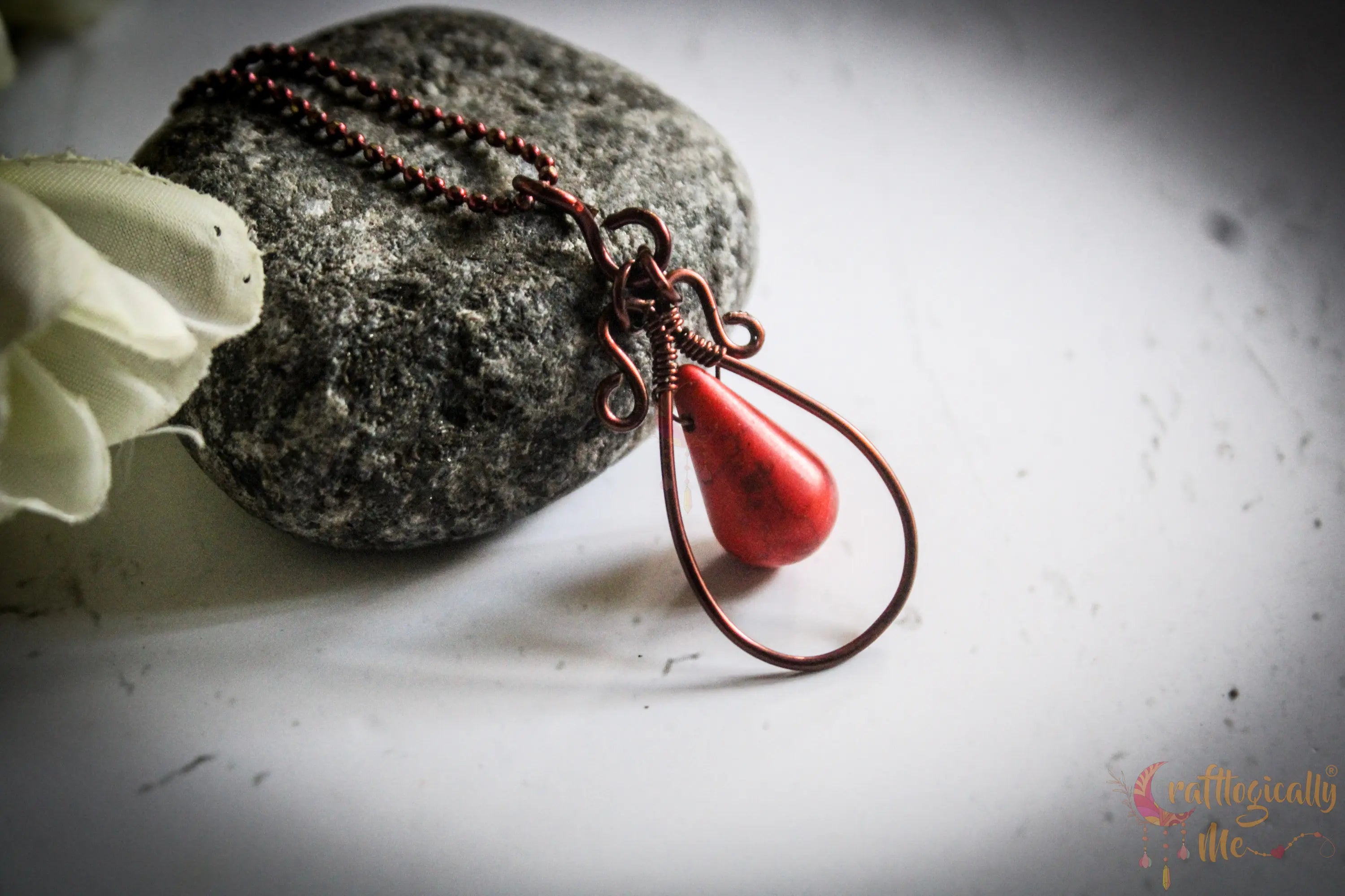 Bead Drop Pendant – Handmade Minimal Wire Jewelry