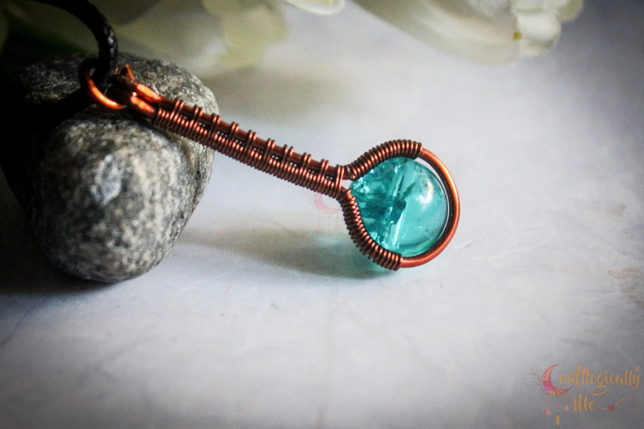 Crackle Bead Woven Pendant – Handmade Wire Wrapped Jewelry