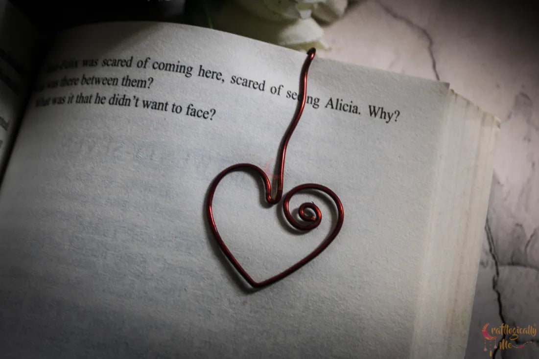 Heart Bookmark Clip – Handmade Wire Art Bookmark