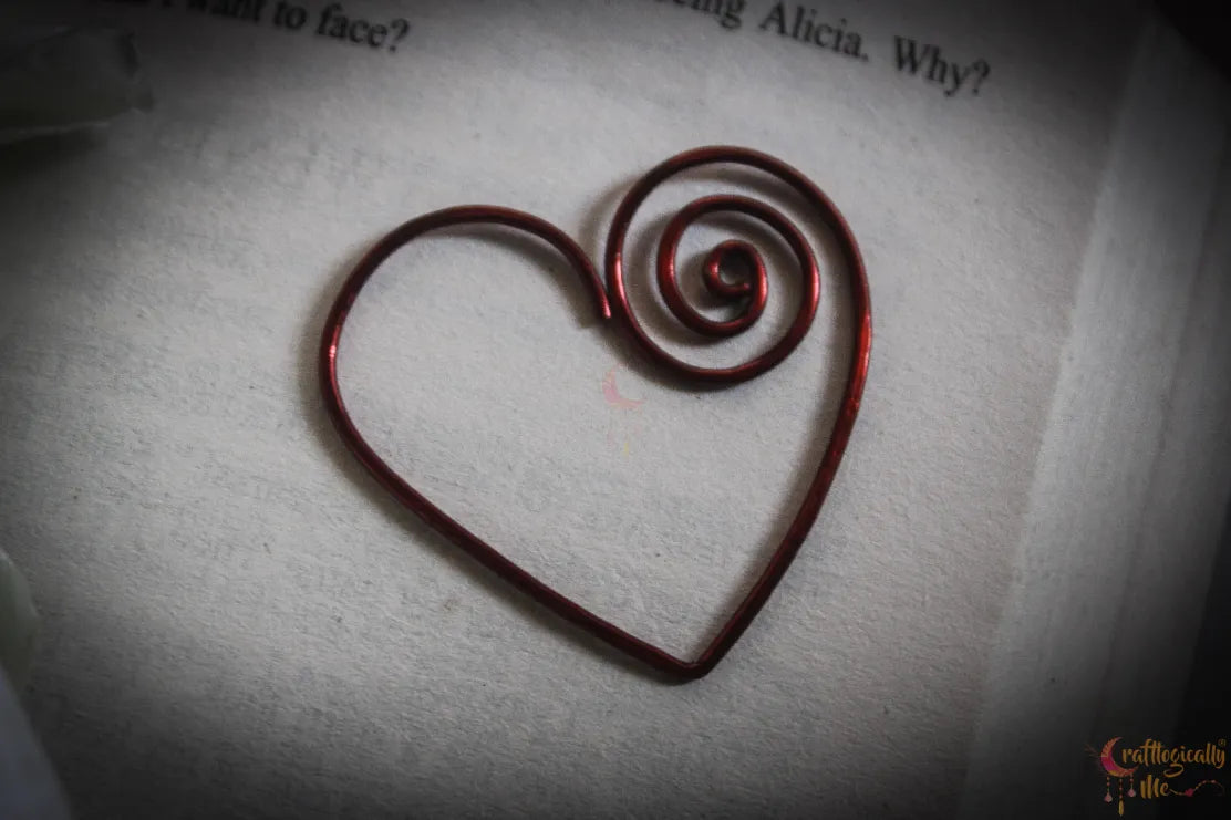 Heart Swirl Bookmark – Handmade Wire Art Bookmark