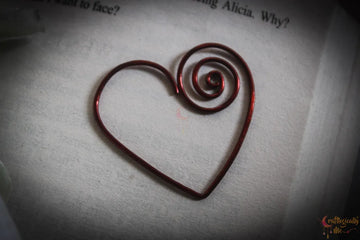Heart Swirl Bookmark – Handmade Wire Art Bookmark