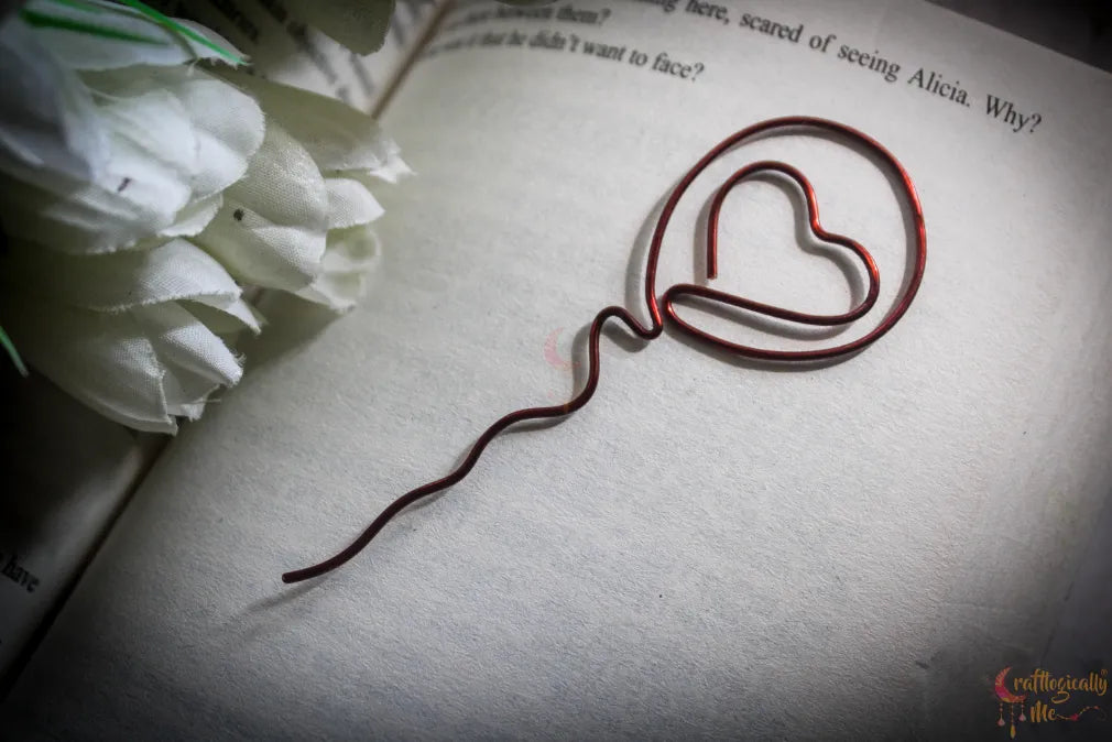 Heart Balloon Bookmark – Handmade Wire Art Bookmark