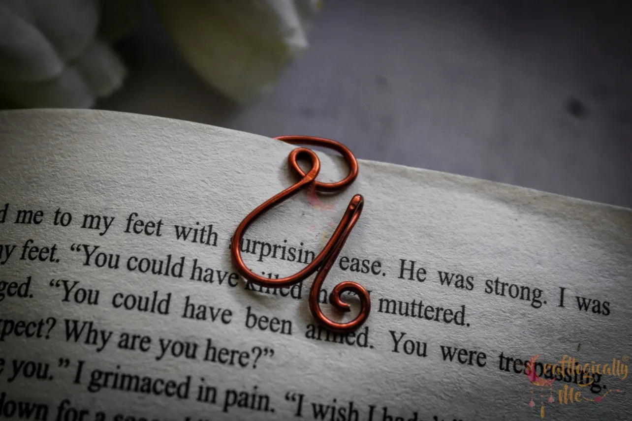 Wire Alphabet Circle bookmarks