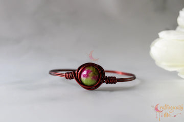 Ruby Fuchsite Wrapped Bead Bangle – Handmade Wire Jewelry