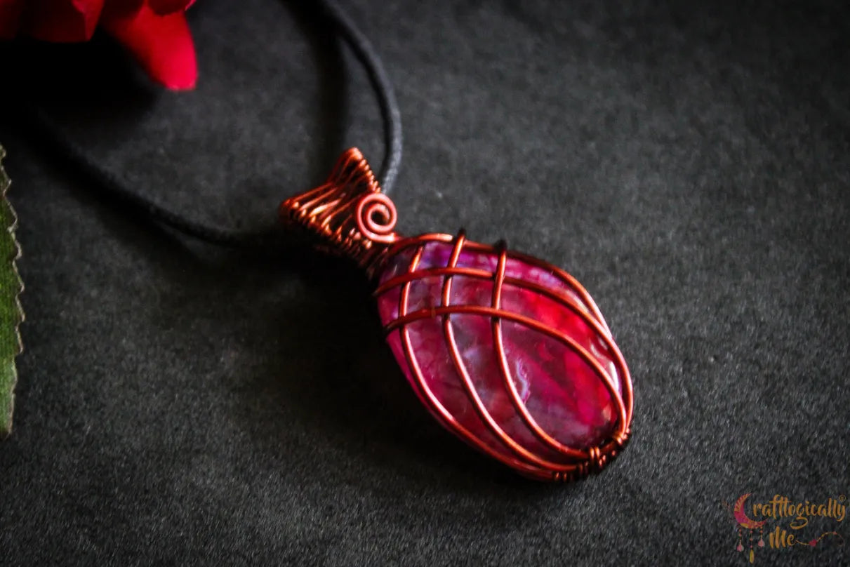 Pink & Purple Onyx Cross Over Pendant – Handmade Wire Wrapped Jewelry