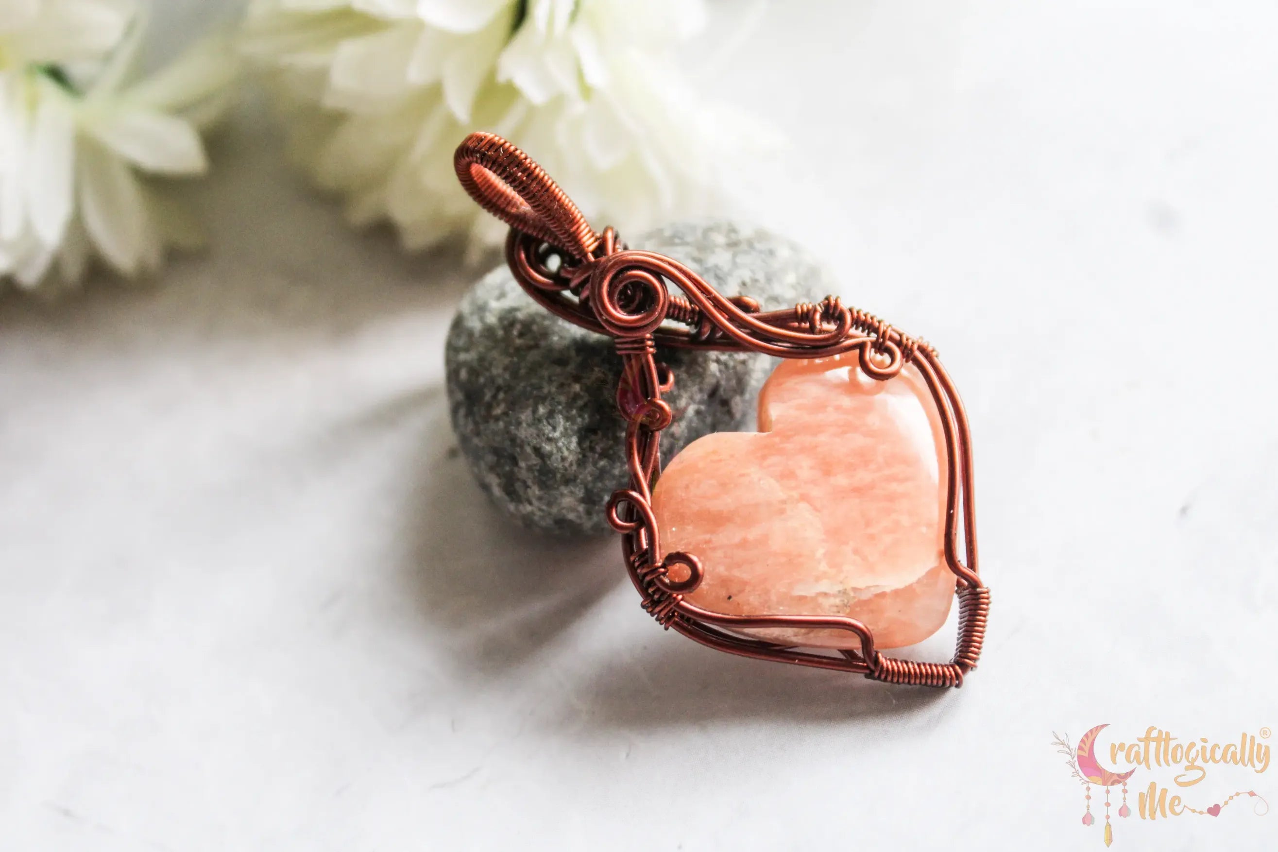 Sunstone Gemstone Heart Double-Sided Pendant – Handmade Anti-Tarnish Copper Wire Wrapped Jewelry