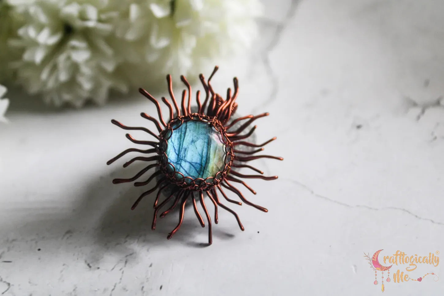 Blue Flash Labradorite Gemstone Sun Pendant – Handmade Anti-Tarnish Copper Wire Wrapped Jewelry