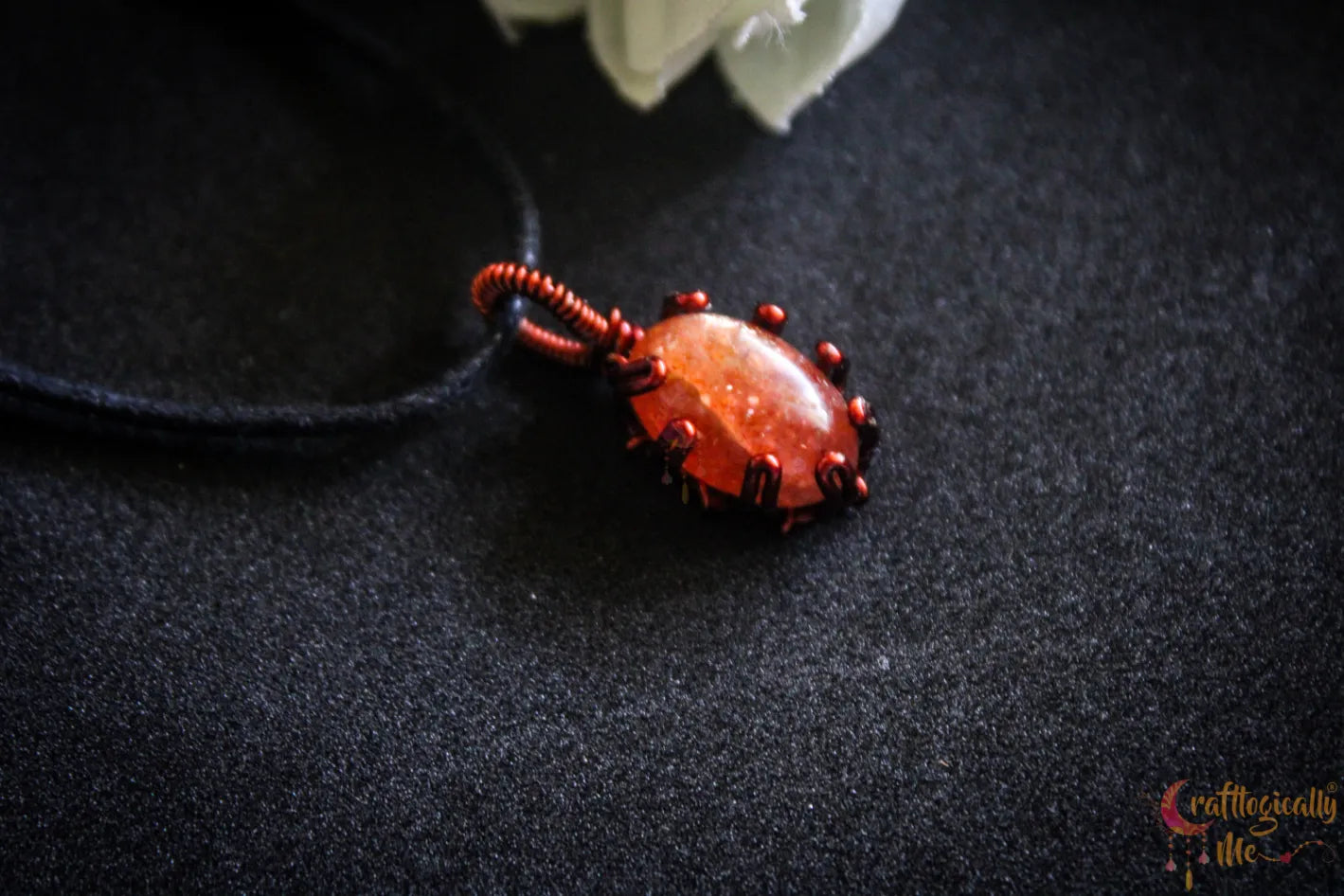 Sunstone Mini Pendant – Handmade Wire Wrapped Gemstone Jewelry