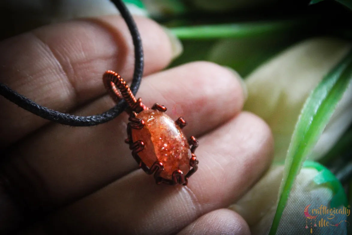 Sunstone Mini Pendant – Handmade Wire Wrapped Gemstone Jewelry