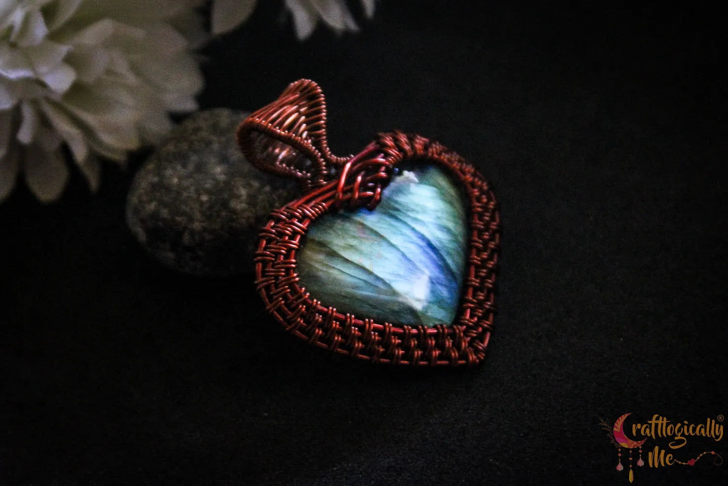 Blue Flash Labradorite Gemstone Heart Frame Pendant – Handmade Wire Wrapped Jewelry
