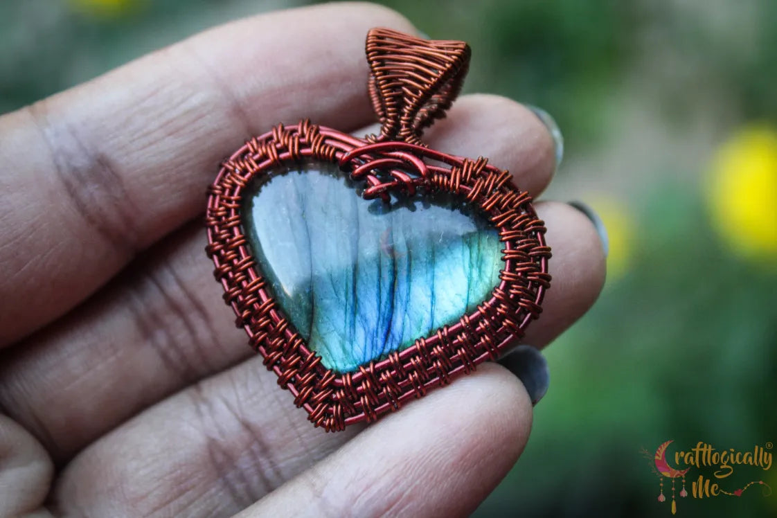 Blue Flash Labradorite Gemstone Heart Frame Pendant – Handmade Wire Wrapped Jewelry