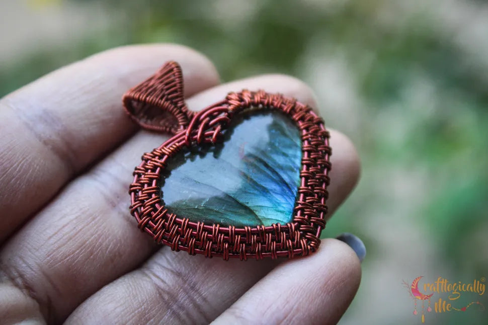 Blue Flash Labradorite Gemstone Heart Frame Pendant – Handmade Wire Wrapped Jewelry