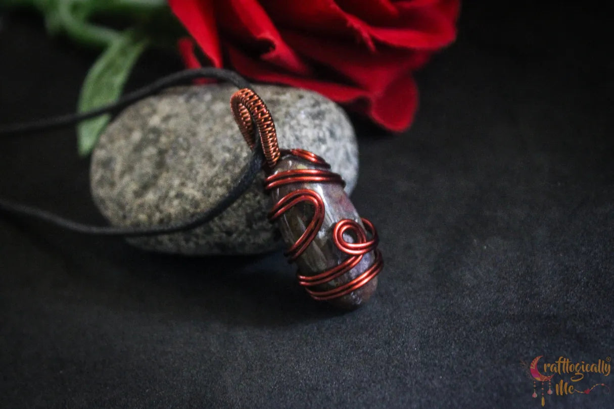 Red Moss Agate Free Style Wire Wrapped Pendant – Anti-Tarnish Copper Gemstone Jewelry