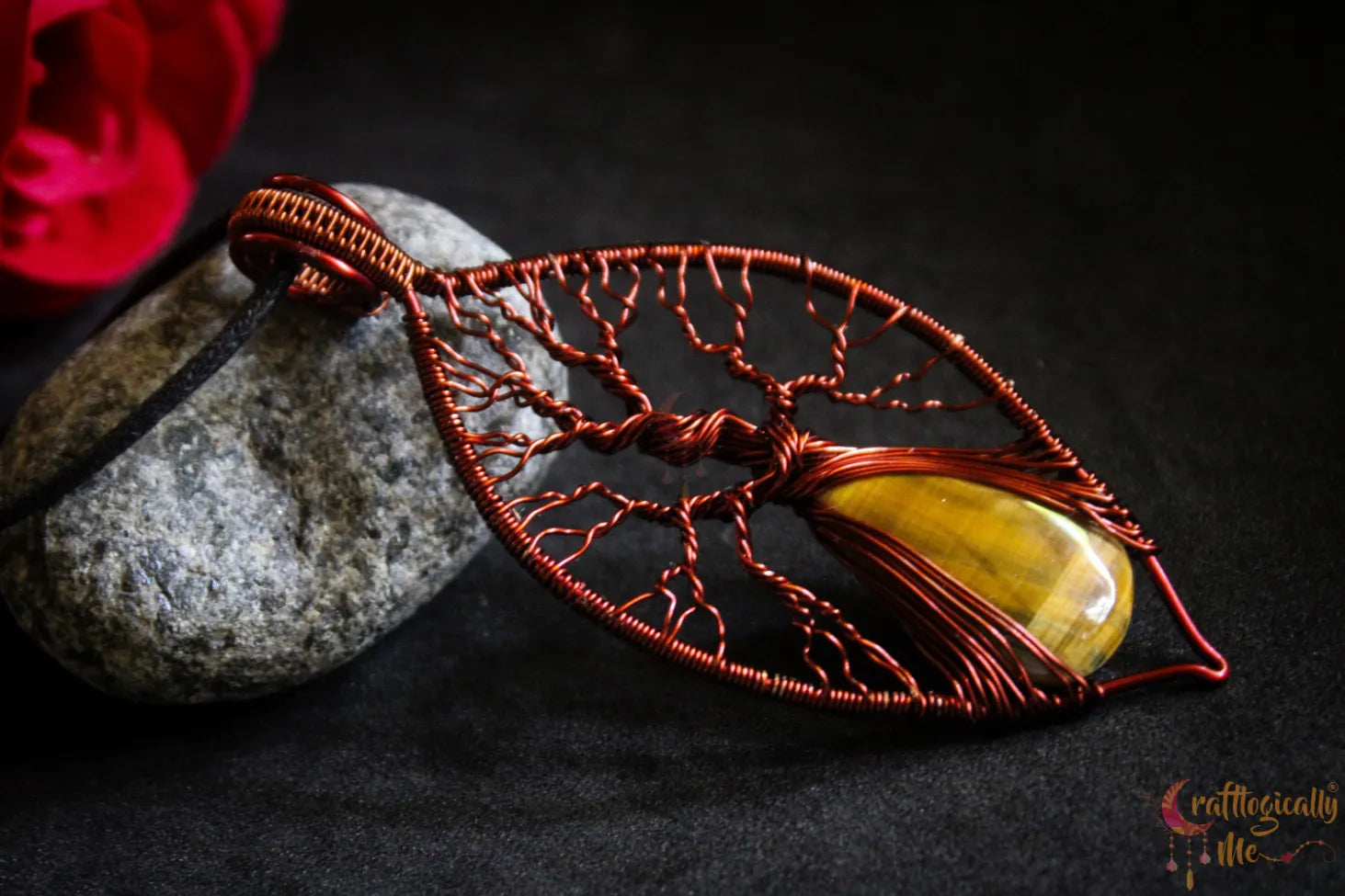 Tiger's Eye Gemstone Tree of Life Pendant – Anti-Tarnish Copper Jewelry