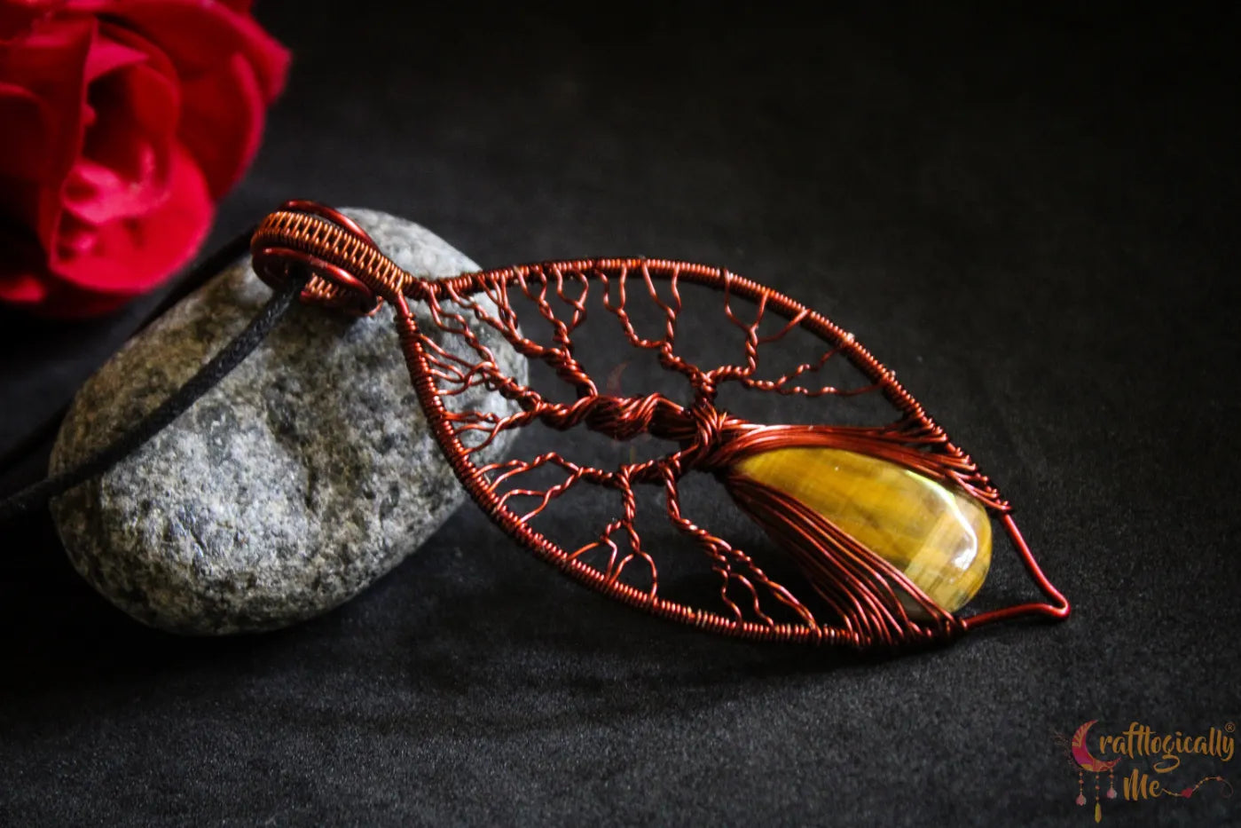 Tiger's Eye Gemstone Tree of Life Pendant – Anti-Tarnish Copper Jewelry