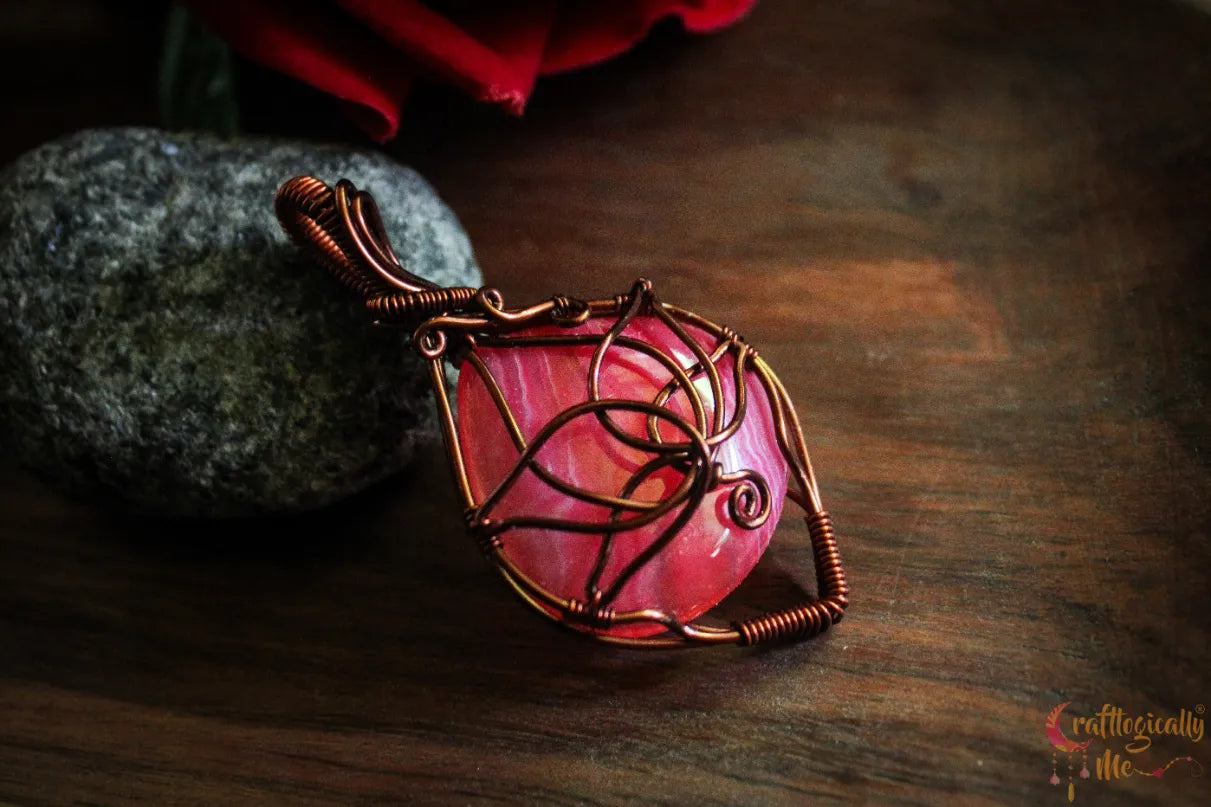 Pink Dyed Agate Lotus Gemstone Pendant – Anti-Tarnish Copper Jewelry