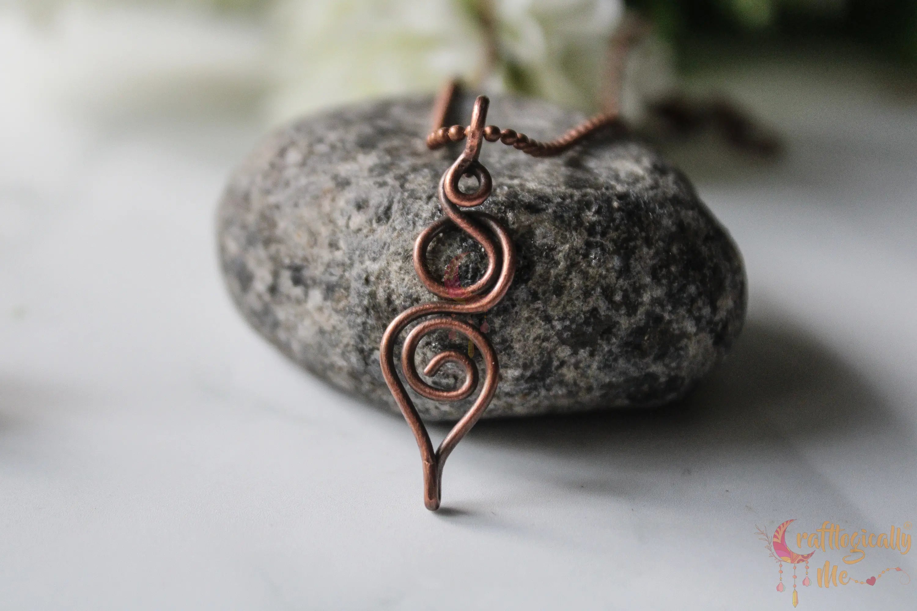 Swirly Loop Pendant – Handmade Wire Art Jewelry
