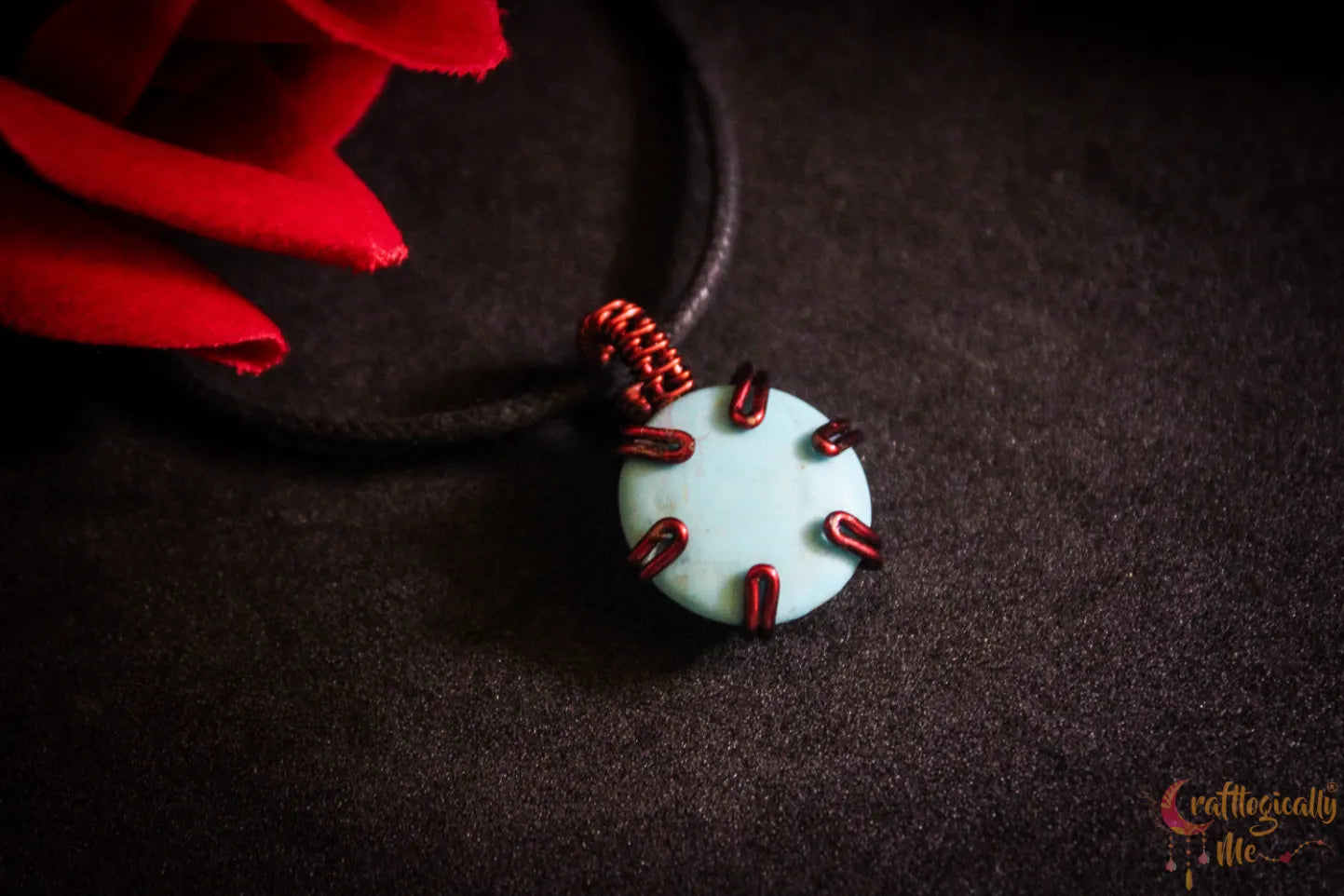Turquoise Howlite Stone Round Prong Pendant – Handmade Anti-Tarnish Copper Jewelry