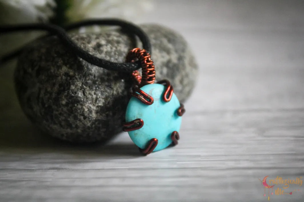 Turquoise Howlite Stone Round Prong Pendant – Handmade Anti-Tarnish Copper Jewelry
