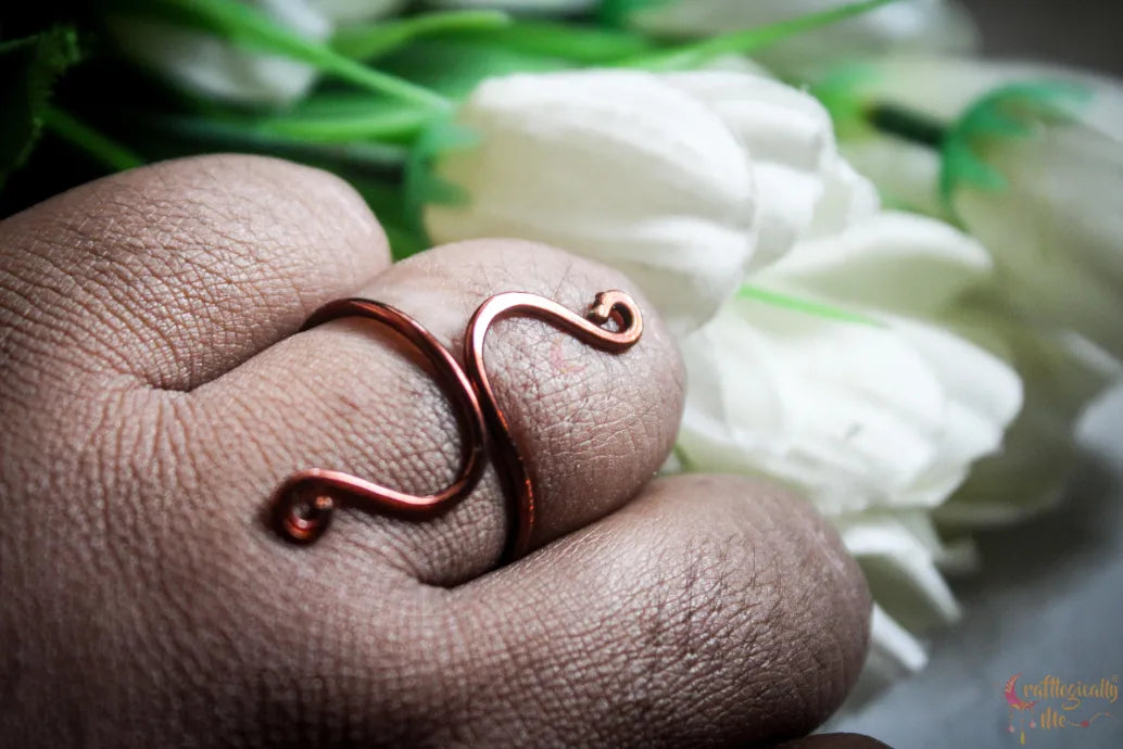 Simple Curly Adjustable Ring – Handmade Minimal Wire Wrapped Ring
