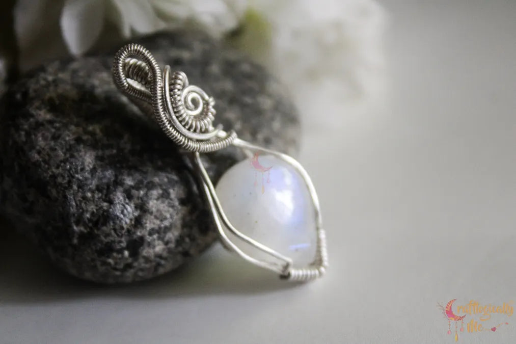 Silver Moonstone Swirl Wire Wrapped Pendant – Handmade Gemstone Jewelry