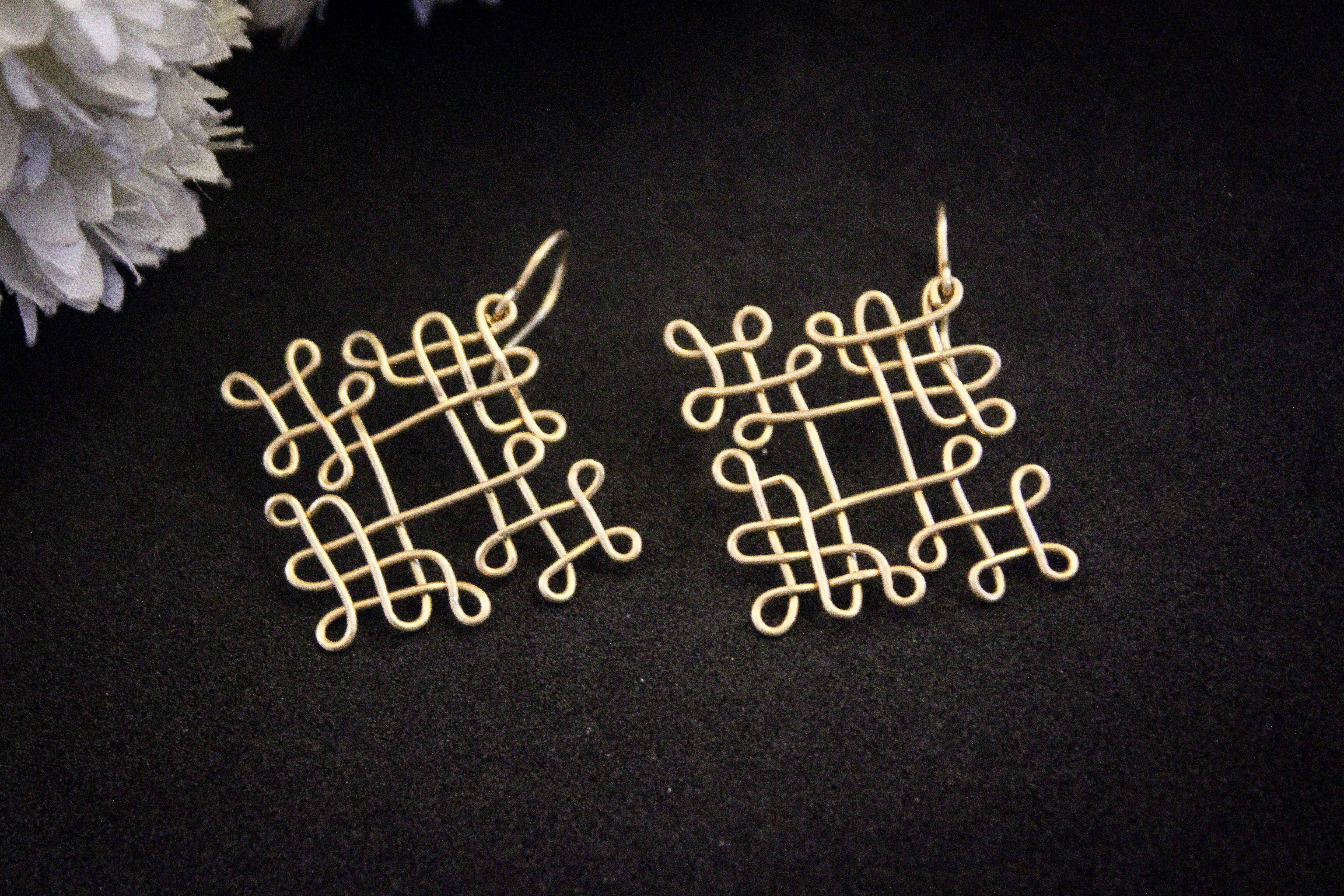 Sikku Kolam Earrings - Handmade Wire Art Jewelry